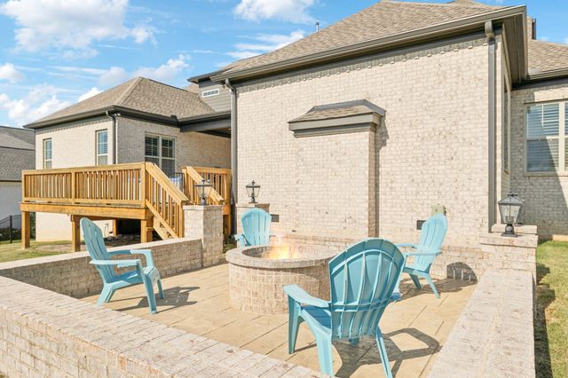 238 Bishops Gate Dr, Franklin, TN 37064