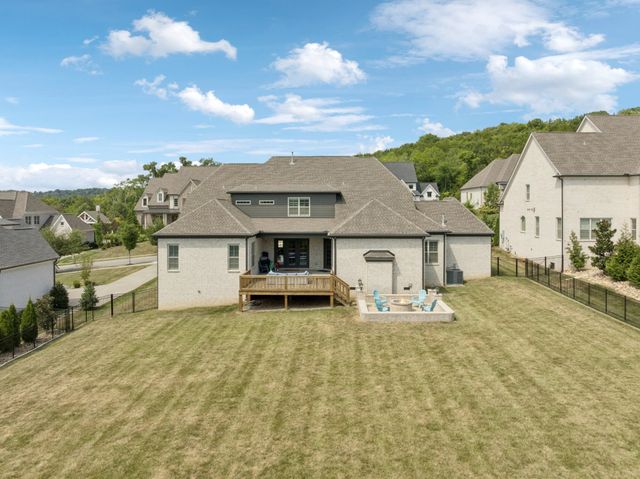 238 Bishops Gate Dr, Franklin, TN 37064