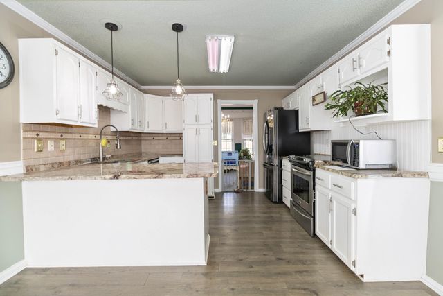 400 Natures Pointe Drive, Somerset, KY 42503