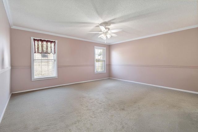 400 Natures Pointe Drive, Somerset, KY 42503