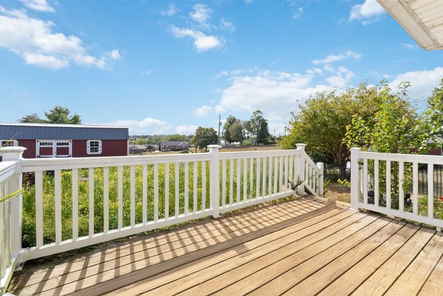 400 Natures Pointe Drive, Somerset, KY 42503