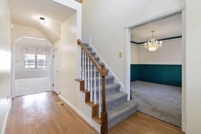 400 Natures Pointe Drive, Somerset, KY 42503