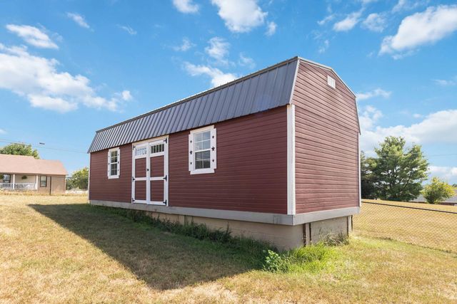 400 Natures Pointe Drive, Somerset, KY 42503