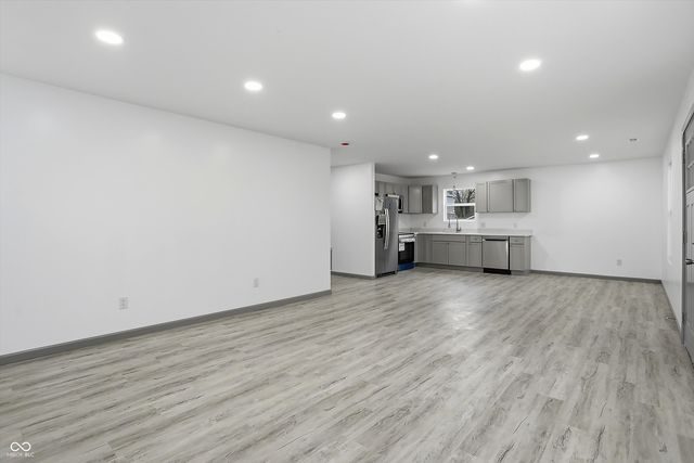 4014 W Mooresville Road, Indianapolis, IN 46221