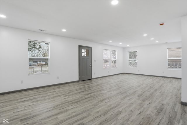 4014 W Mooresville Road, Indianapolis, IN 46221