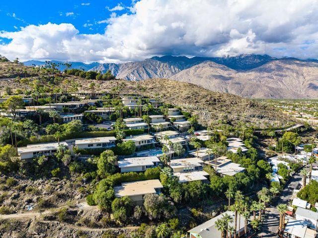 2014 Southridge Drive, Palm Springs, CA 92264