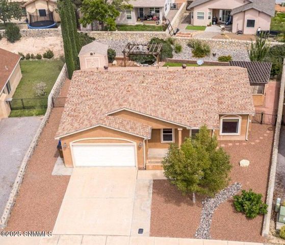 5241 Cats Eye Road, Las Cruces, NM 88012