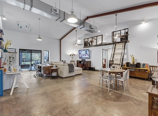 129 County Road 1239, Maud, TX 75567