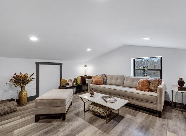 129 County Road 1239, Maud, TX 75567