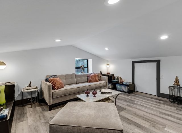 129 County Road 1239, Maud, TX 75567