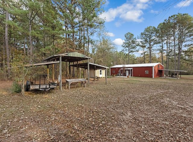 129 County Road 1239, Maud, TX 75567