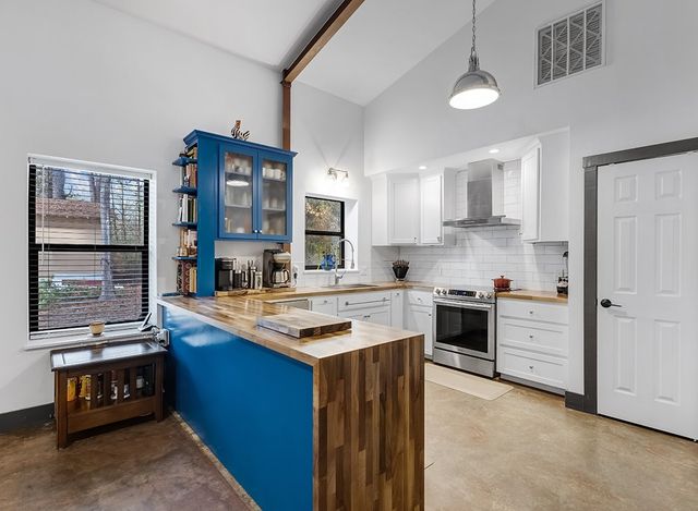 129 County Road 1239, Maud, TX 75567