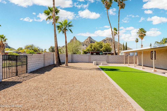 2901 W Dakota Street, Tucson, AZ 85746