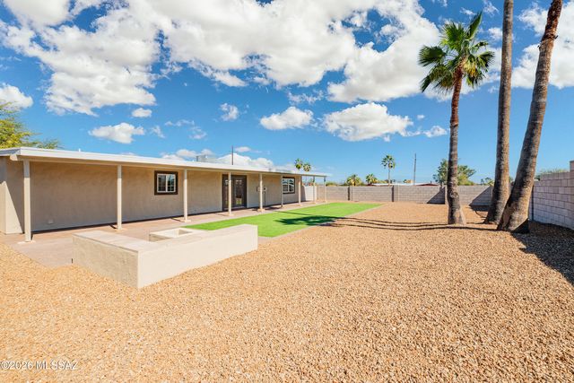 2901 W Dakota Street, Tucson, AZ 85746