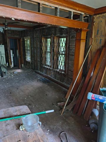 15727 Turlington Avenue, Harvey, IL 60426