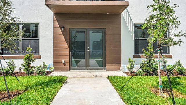 13381 SW 251st Terrace 103, Homestead, FL 33032