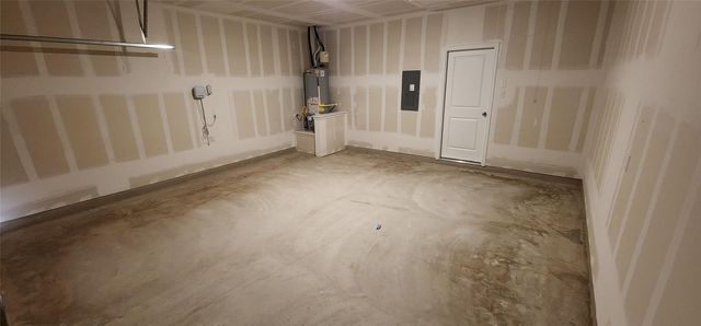 341 Amber Glen, Maxwell, TX 78656