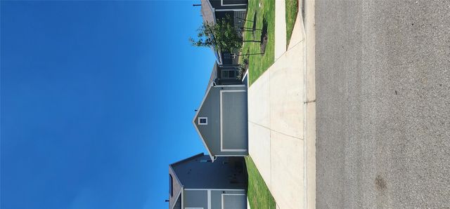 341 Amber Glen, Maxwell, TX 78656