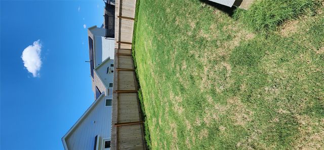 341 Amber Glen, Maxwell, TX 78656