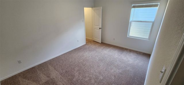 341 Amber Glen, Maxwell, TX 78656
