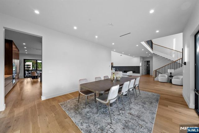 577 Floyd Street, Englewood Cliffs, NJ 07632