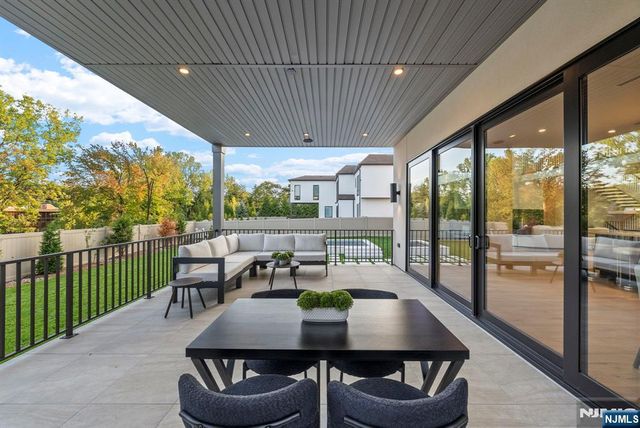 577 Floyd Street, Englewood Cliffs, NJ 07632