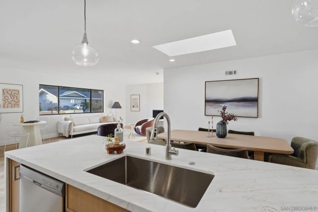 6375 Primrose Drive, La Mesa, CA 91942