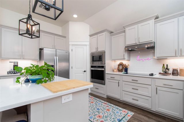 7302 Golden Heart DR, Temple, TX 76502