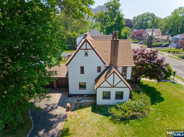 217 Heywood Avenue, Orange, NJ 07050