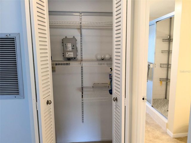 3739 LAKE BAYSHORE DRIVE H-214, Bradenton, FL 34205