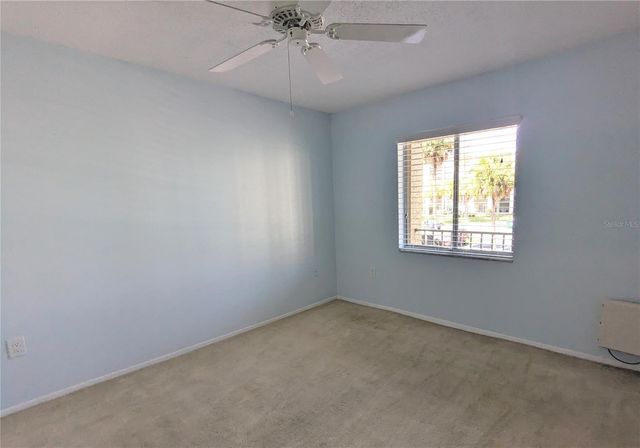 3739 LAKE BAYSHORE DRIVE H-214, Bradenton, FL 34205