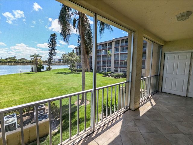 3739 LAKE BAYSHORE DRIVE H-214, Bradenton, FL 34205