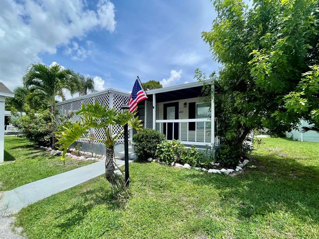2555 Pga Boulevard 421, Palm Beach Gardens, FL 33410
