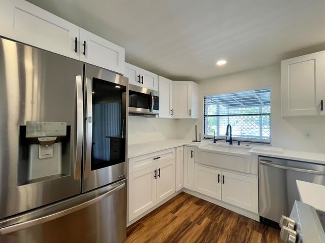 2555 Pga Boulevard 421, Palm Beach Gardens, FL 33410
