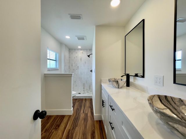 2555 Pga Boulevard 421, Palm Beach Gardens, FL 33410
