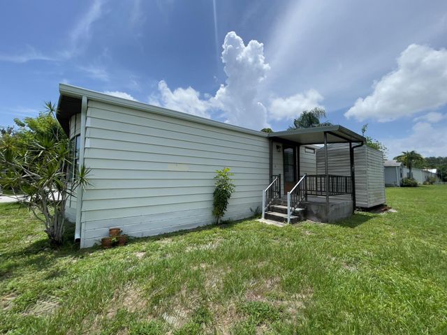 2555 Pga Boulevard 421, Palm Beach Gardens, FL 33410