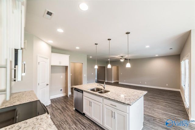 3029 Crystal Creek Drive, Brownsboro, AL 35741