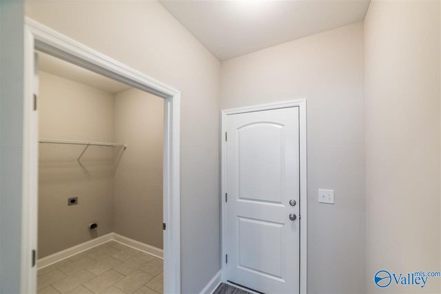 3029 Crystal Creek Drive, Brownsboro, AL 35741