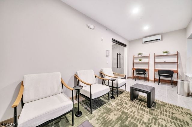 206 Encampment Ct, Montville Twp., NJ 07082