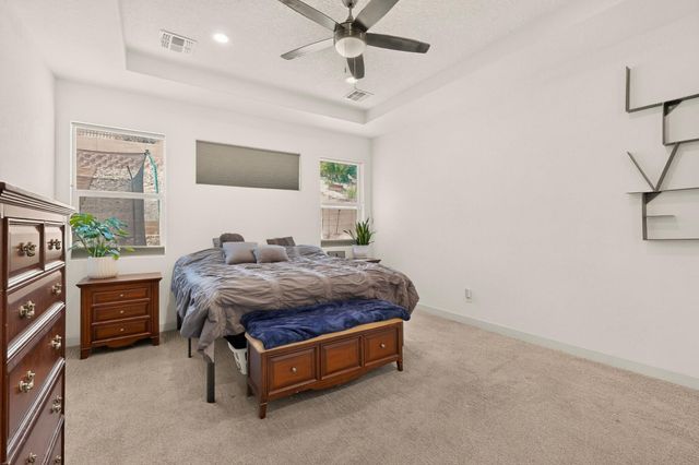 1561 Corta Cantera SW, Los Lunas, NM 87031