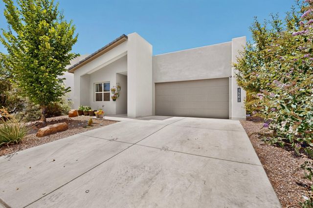 1561 Corta Cantera SW, Los Lunas, NM 87031