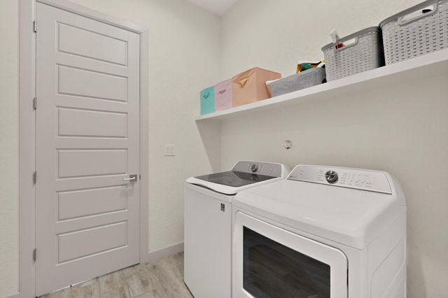 1561 Corta Cantera SW, Los Lunas, NM 87031