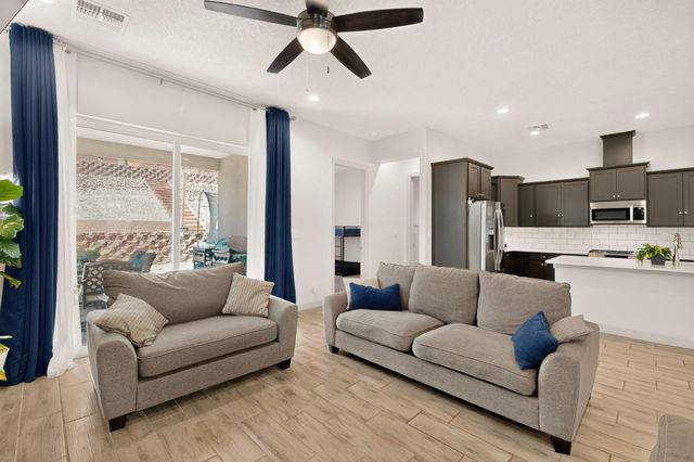 1561 Corta Cantera SW, Los Lunas, NM 87031