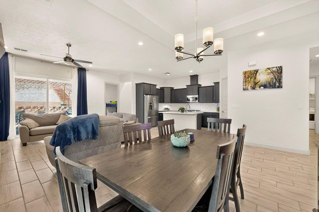 1561 Corta Cantera SW, Los Lunas, NM 87031