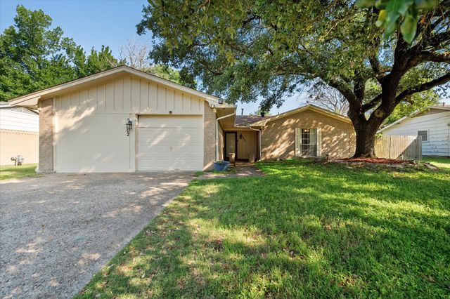 402 Carol Avenue, Corsicana, TX 75110