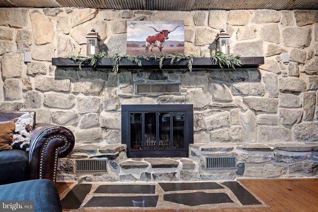 299 WARRIOR DR, Bunker Hill, WV 25413
