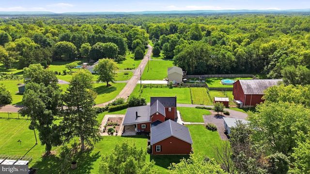 299 WARRIOR DR, Bunker Hill, WV 25413