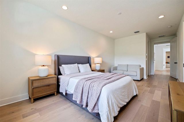 410 S HABANA AVENUE 1, Tampa, FL 33609
