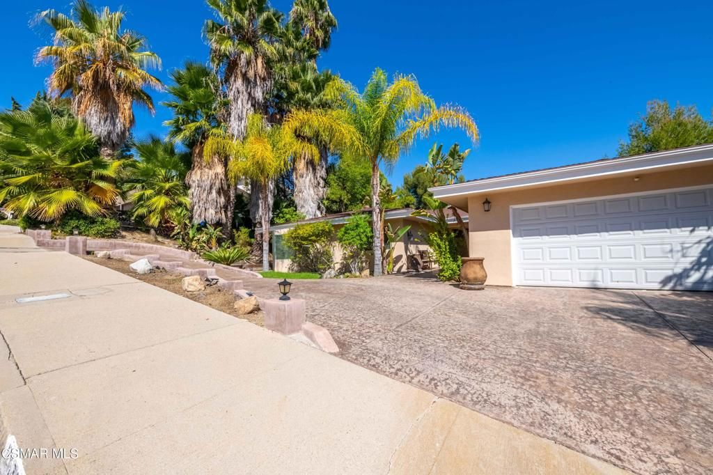 24701 Calvert Street, Woodland Hills, CA 91367 — photo 3