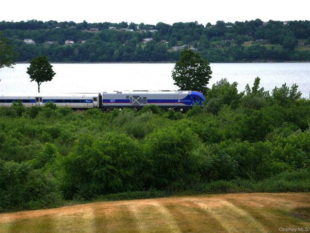 241 Old Castle Point Road, Wappingers Falls, NY 12590